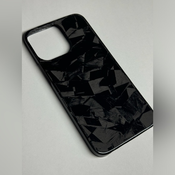 iPhone 15 pro max carbon fiber case - Picture 1 of 3